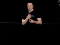 Elon Musk à la présentation Neuralink du 30 novembre 2022 // Source : YT/Neuralink