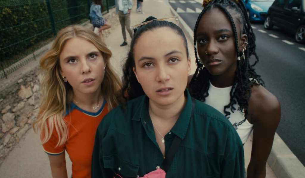 Le trio d'actrices de Reusss est épatant // Source : France TV Slash Le trio d'actrices de Reusss est épatant // Source : France TV Slash