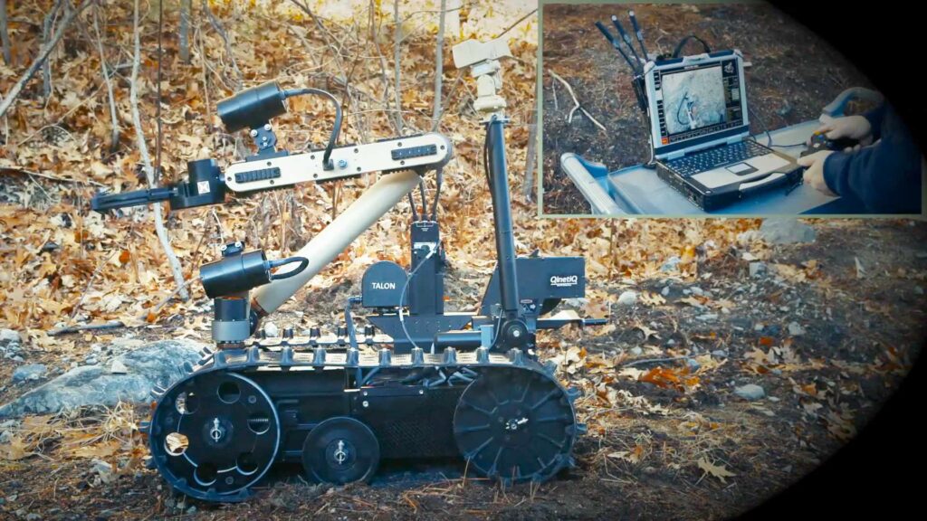L'un des robots utilisés par la police de San Francisco. // Source : YouTube / QinetiQ L'un des robots utilisés par la police de San Francisco. // Source : YouTube / QinetiQ