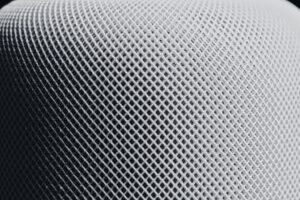 Le HomePod 2 version blanc. // Source : Thomas Ancelle / Numerama