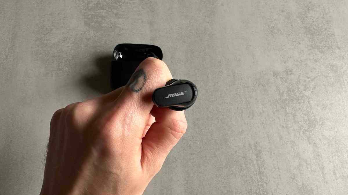 Écouteurs QuietComfort Earbuds II // Source : Maxime Claudel pour Numerama Écouteurs QuietComfort Earbuds II // Source : Maxime Claudel pour Numerama