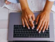 Faut-il supprimer ses mails pour sauver la planète ? // Source : Canva Faut-il supprimer ses mails pour sauver la planète ? // Source : Canva