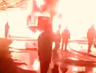 Un incendie dans une raffinerie au nord de l'Iran. // Source : Twitter / Babak Taghvaee Un incendie dans une raffinerie au nord de l'Iran. // Source : Twitter / Babak Taghvaee