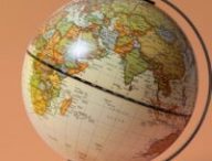 Un globe terrestre. // Source : Canva