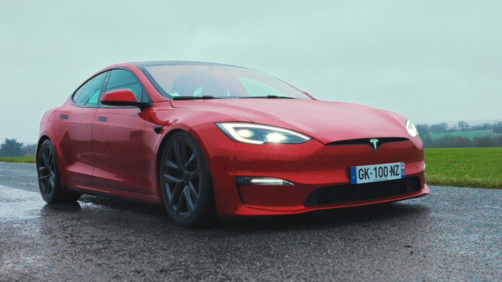 Tesla Model S Plaid // Source : Thomas Ancelle pour Numerama Tesla Model S Plaid // Source : Thomas Ancelle pour Numerama