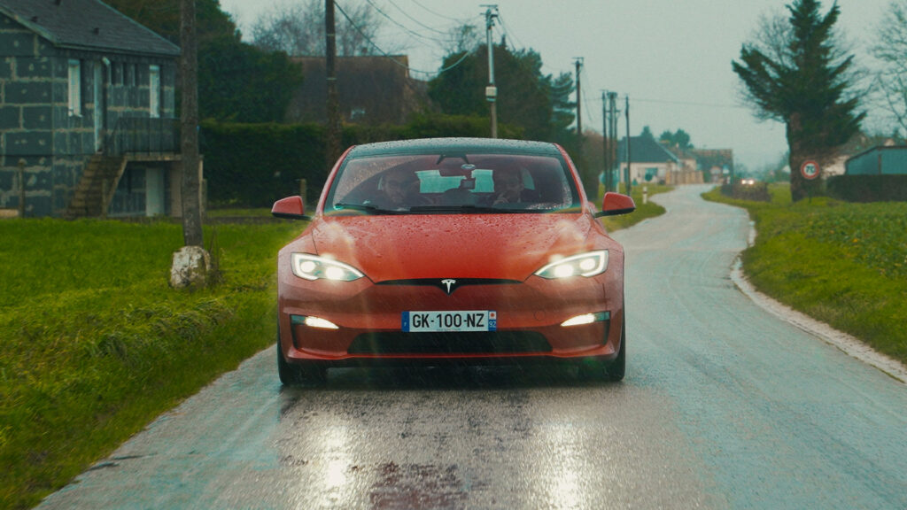 Tesla Model S Plaid // Source : Thomas Ancelle pour Numerama Tesla Model S Plaid // Source : Thomas Ancelle pour Numerama