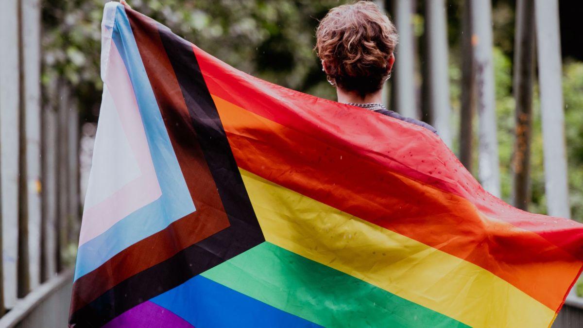 Drapeau LGBTQ+ // Source : Canva Drapeau LGBTQ+ // Source : Canva