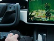 On joue à Elden Ring dans une Tesla Model S Plaid // Source : Thomas Ancelle pour Numerama