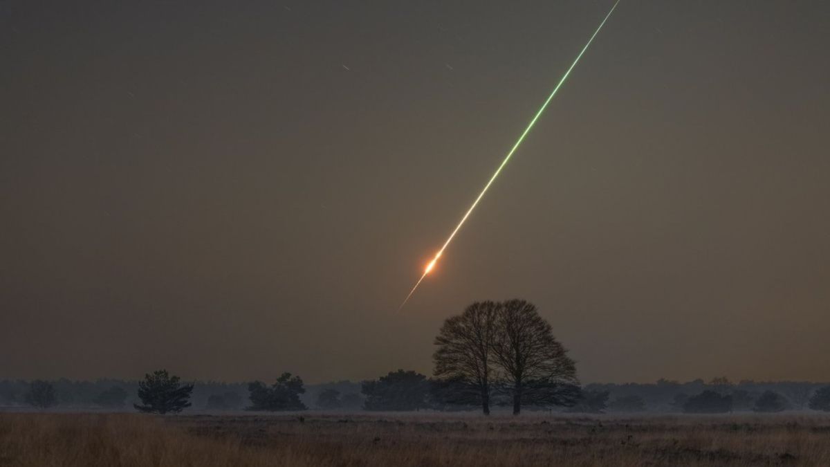 L'astéroïde vu des Pays-Bas. // Source : Via Twitter @GijsDeReijke L'astéroïde vu des Pays-Bas. // Source : Via Twitter @GijsDeReijke