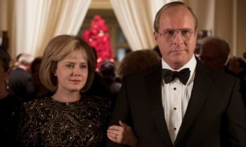 Amy Adams (Premier Contact) et Christian Bale (The Dark Knight) dans Vice // Source : Matt Kennedy / Annapurna Pictures Amy Adams (Premier Contact) et Christian Bale (The Dark Knight) dans Vice // Source : Matt Kennedy / Annapurna Pictures