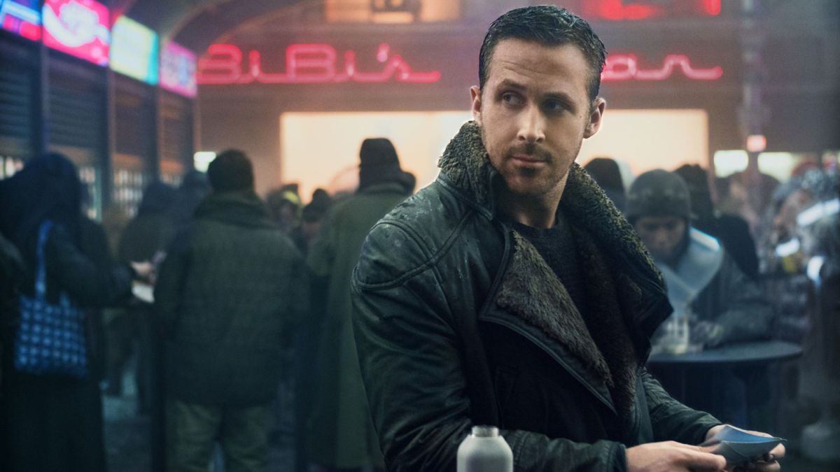 Ryan Gosling dans Blade Runner 2049. // Source : Columbia Pictures Ryan Gosling dans Blade Runner 2049. // Source : Columbia Pictures