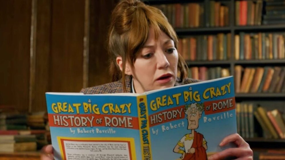 Diane Morgan dans Planète Cunk // Source : BBC Two / Netflix Diane Morgan dans Planète Cunk // Source : BBC Two / Netflix