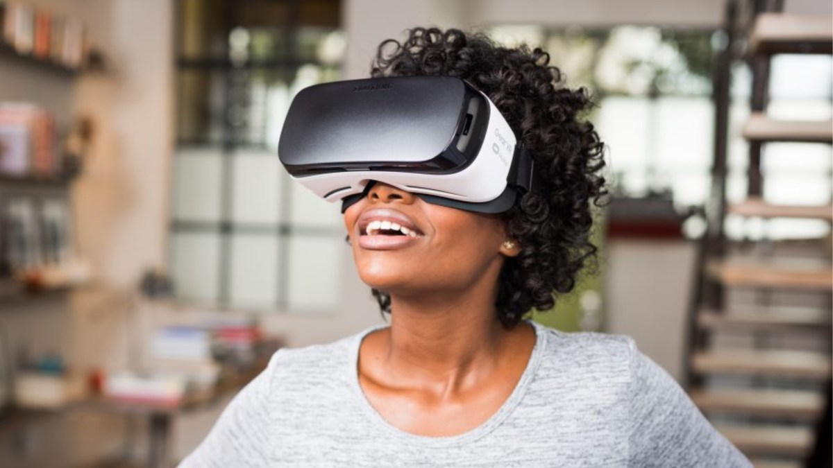 Le Samsung Gear VR, lancé en 2015. // Source : Samsung Le Samsung Gear VR, lancé en 2015. // Source : Samsung