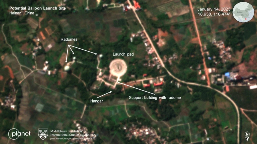 Les images satellites permettent de repérer une base de lancement équipée de radars. // Source : MIDDLEBURY INSTITUTE OF INTERNATIONAL STUDIES/PLANET LABS Les images satellites permettent de repérer une base de lancement équipée de radars. // Source : MIDDLEBURY INSTITUTE OF INTERNATIONAL STUDIES/PLANET LABS