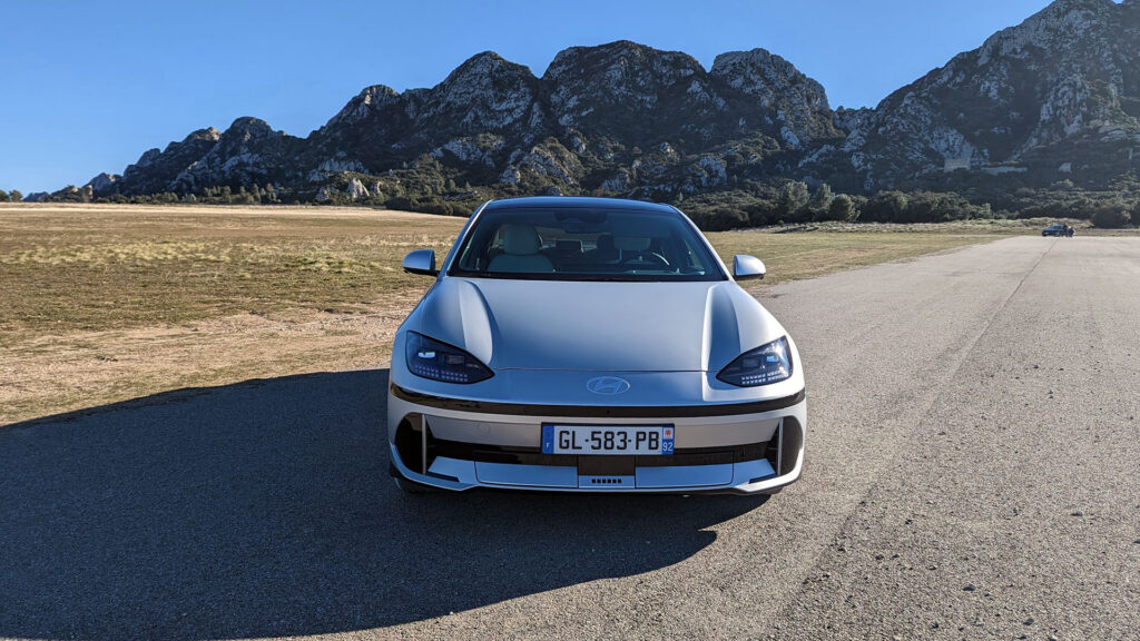 La Hyundai Ioniq 6 // Source : Raphaelle Baut pour Numerama