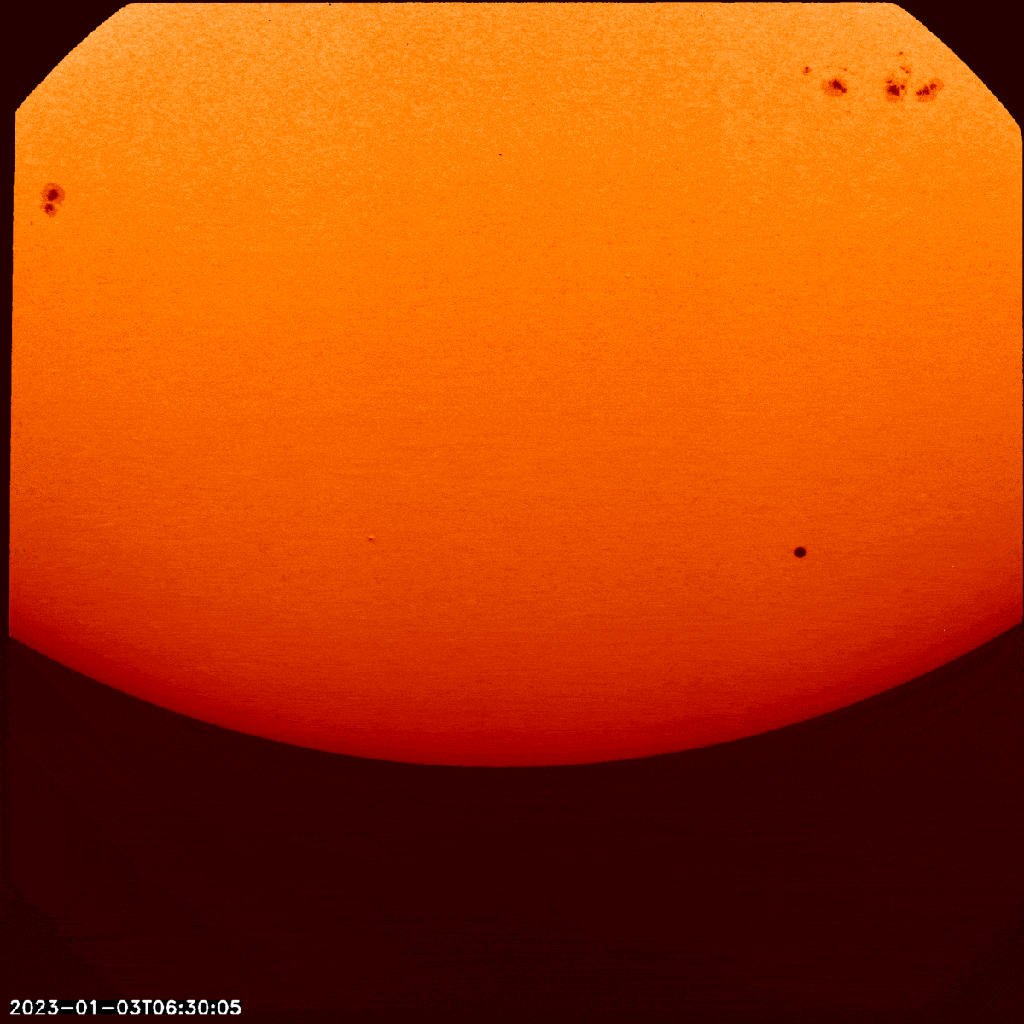 Mercure passant devant le Soleil. // Source : ESA & NASA/Solar Orbiter/PHI Team Mercure passant devant le Soleil. // Source : ESA & NASA/Solar Orbiter/PHI Team