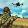 Un soldat formé au pilotage de drone. // Source : Anton Frolov