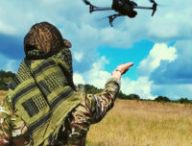Un soldat formé au pilotage de drone. // Source : Anton Frolov