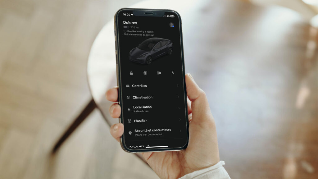 erreur 503 sur application Tesla // Source : Vincent Sergere erreur 503 sur application Tesla // Source : Vincent Sergere