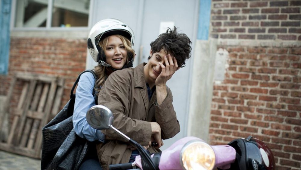 Virginie Efira et Pierre Niney dans 20 ans d'écart // Source : EuropaCorp Distribution Virginie Efira et Pierre Niney dans 20 ans d'écart // Source : EuropaCorp Distribution