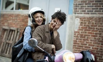 Virginie Efira et Pierre Niney dans 20 ans d'écart // Source : EuropaCorp Distribution Virginie Efira et Pierre Niney dans 20 ans d'écart // Source : EuropaCorp Distribution