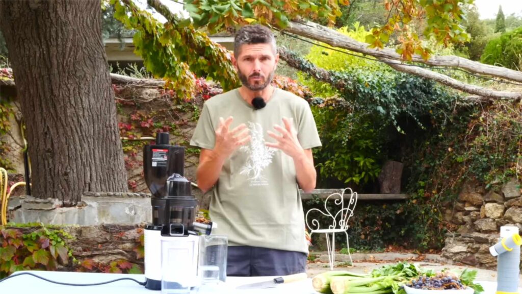 Thierry Casasnovas // Source : Thierry Casasnovas / YouTube Thierry Casasnovas // Source : Thierry Casasnovas / YouTube
