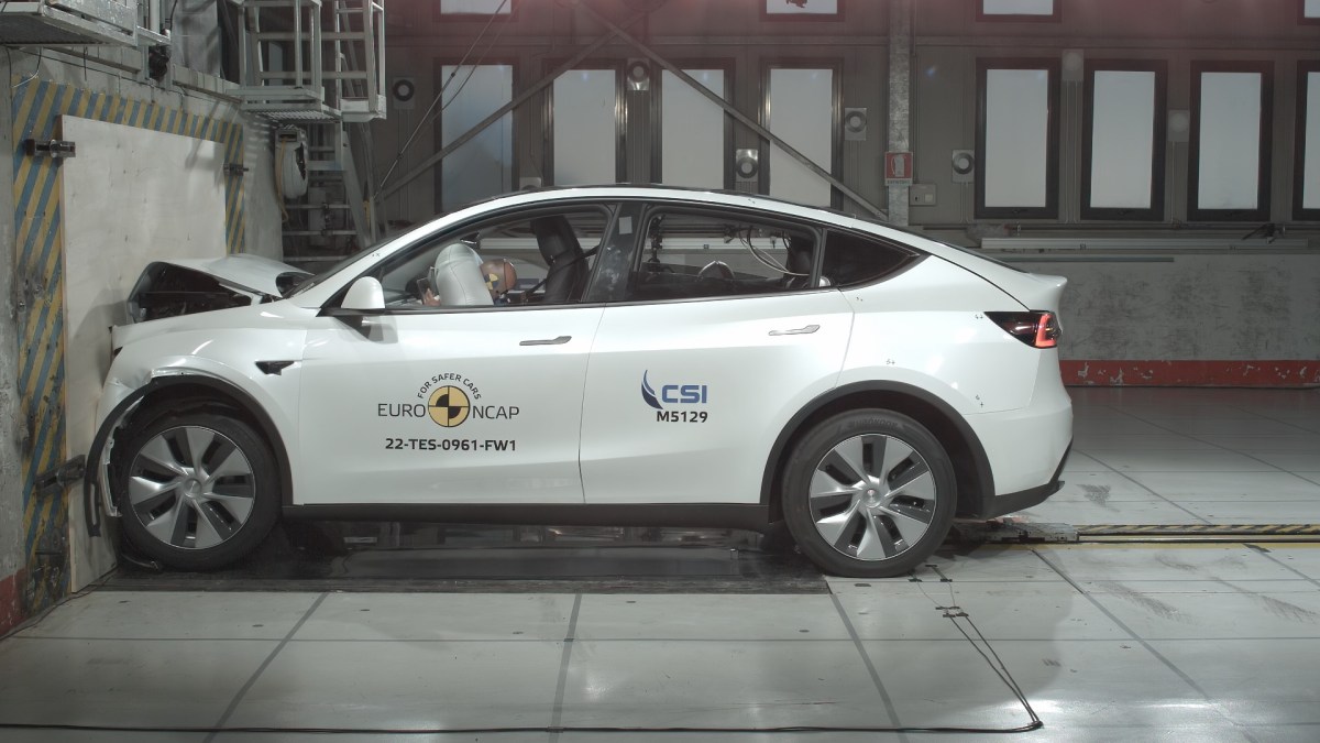 Tesla Model Y lors des crash-tests Euro NCAP // Source : Euro NCAP Tesla Model Y lors des crash-tests Euro NCAP // Source : Euro NCAP