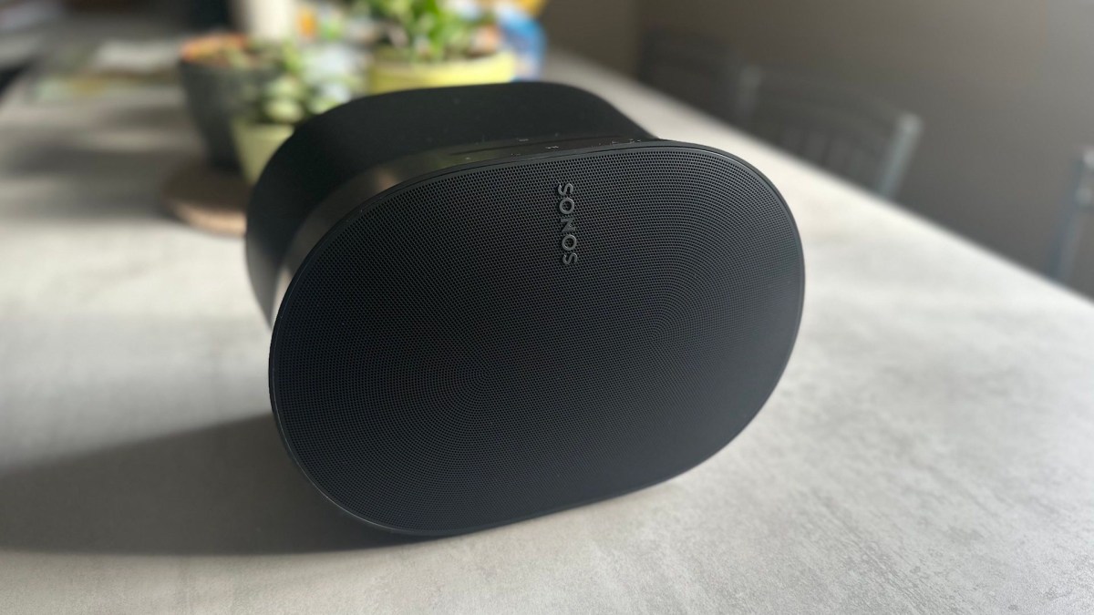 La Sonos Era 300 // Source : Maxime Claudel pour Numerama La Sonos Era 300 // Source : Maxime Claudel pour Numerama