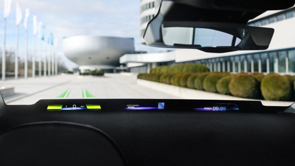 Le BMW Panoramic Vision en action // Source : BMW Le BMW Panoramic Vision en action // Source : BMW