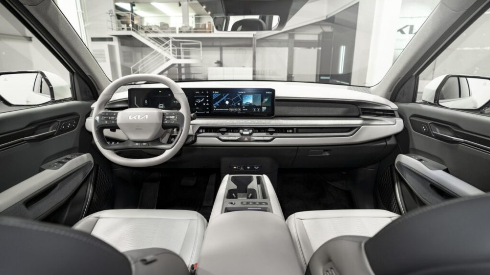 Vue intérieure du futur Kia EV9 // Source : Kia Vue intérieure du futur Kia EV9 // Source : Kia