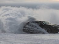 Prototype de Porsche Macan en essai sur neige // Source : Porsche Prototype de Porsche Macan en essai sur neige // Source : Porsche