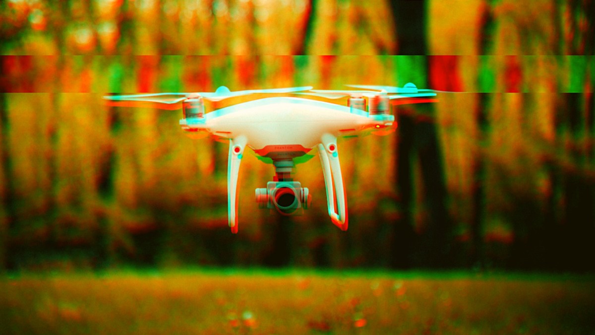 Un drone DJI modèle phantom // Source : Unsplash Un drone DJI modèle phantom // Source : Unsplash
