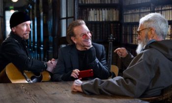 Bono & The Edge: A Sort of Homecoming, with Dave Letterman // Source : Disney+ Bono & The Edge: A Sort of Homecoming, with Dave Letterman // Source : Disney+