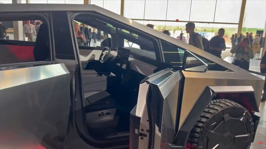 Source : Tesla Daily - Youtube Source : Tesla Daily - Youtube