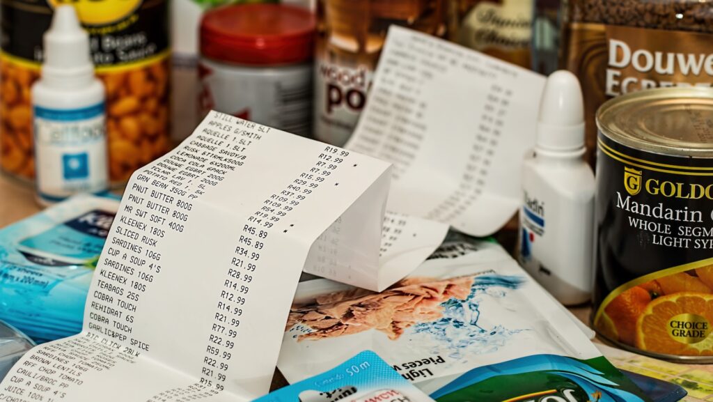 Un long ticket de caisse // Source : Pxhere Un long ticket de caisse // Source : Pxhere