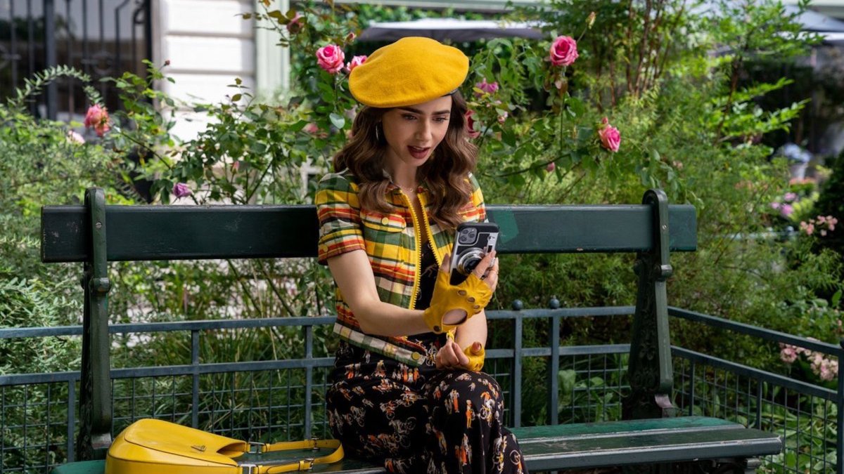 Emily in Paris // Source : Netflix Emily in Paris // Source : Netflix
