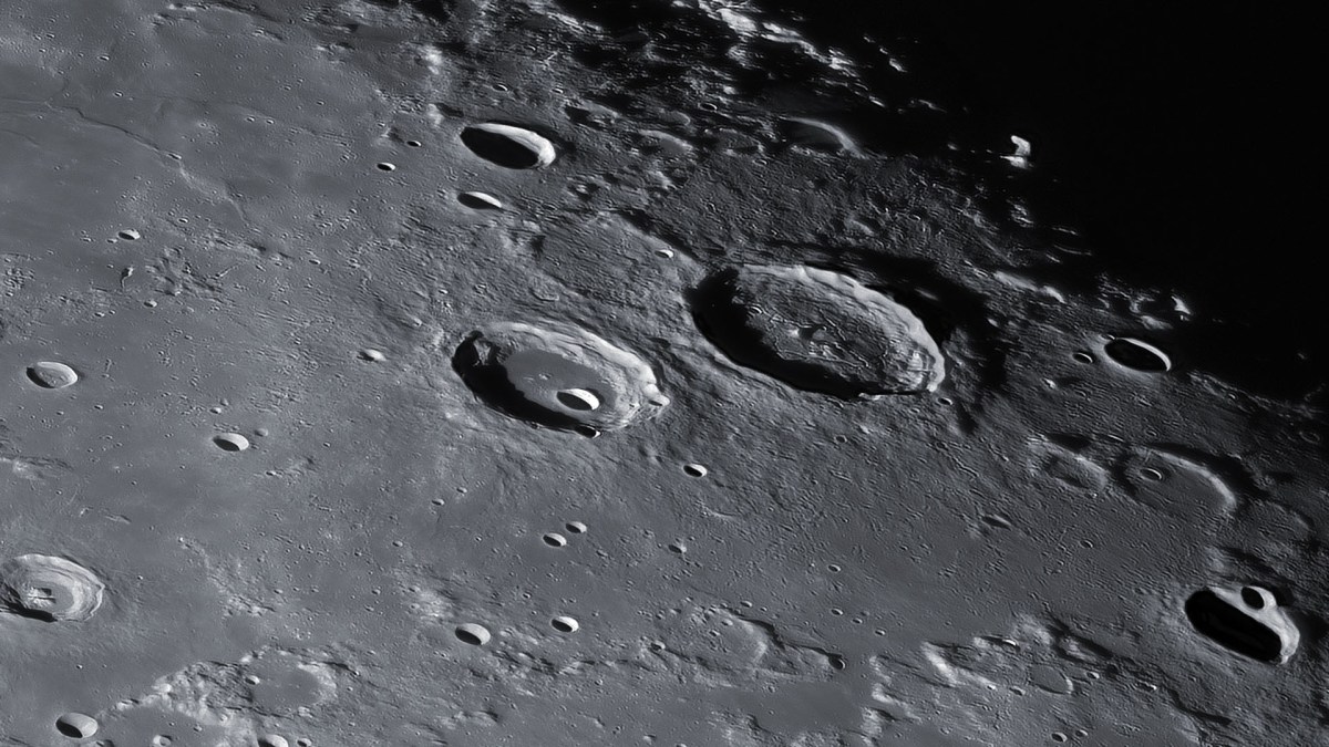 Source : Michael Karrer Source : Michael Karrer