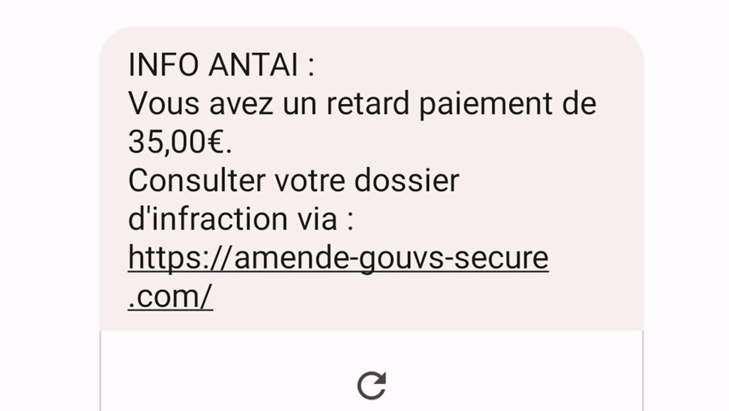 SMS d'hameçonnage // Source : Raphaelle Baut pour Numerama SMS d'hameçonnage // Source : Raphaelle Baut pour Numerama