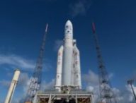 La fusée Ariane 5 qui transportera JUICE. // Source : Flickr/CC/ESA - S. Corvaja (photo recadrée et modifiée avec Canva)