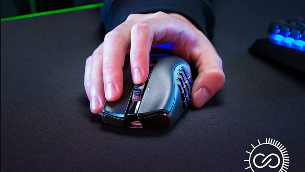 La molette de la souris gaming Razer Naga Trinity V2 Pro