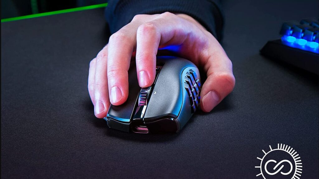 La molette de la souris gaming Razer Naga Trinity V2 Pro La molette de la souris gaming Razer Naga Trinity V2 Pro