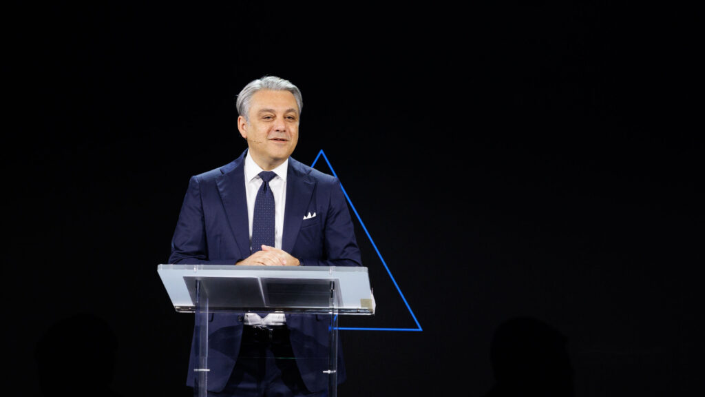 Luca de Meo a précisé la nouvelle stratégie du groupe // Source : Renault Luca de Meo a précisé la nouvelle stratégie du groupe // Source : Renault