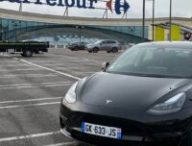 La Model 3 louée par Carrefour. // Source : Numerama