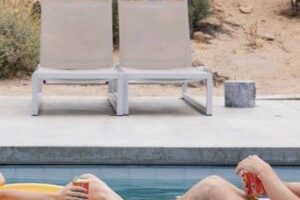 Palm Springs // Source : Hulu
