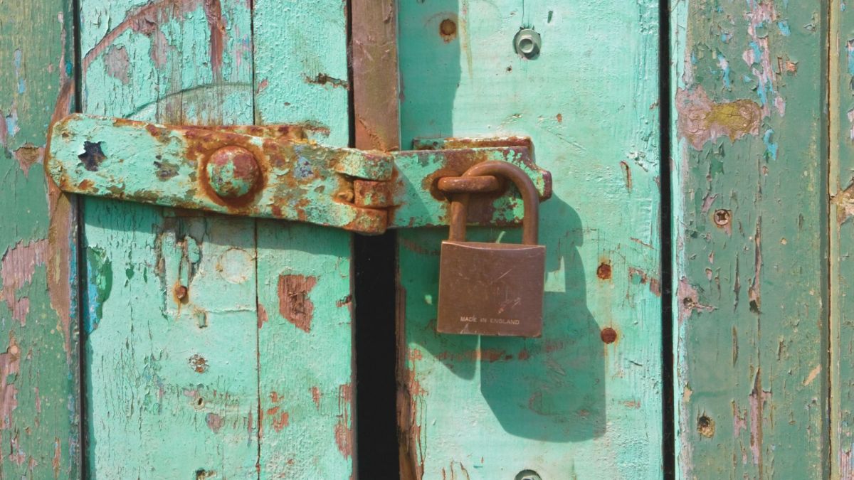 Cadenas. // Source : Canva Cadenas. // Source : Canva