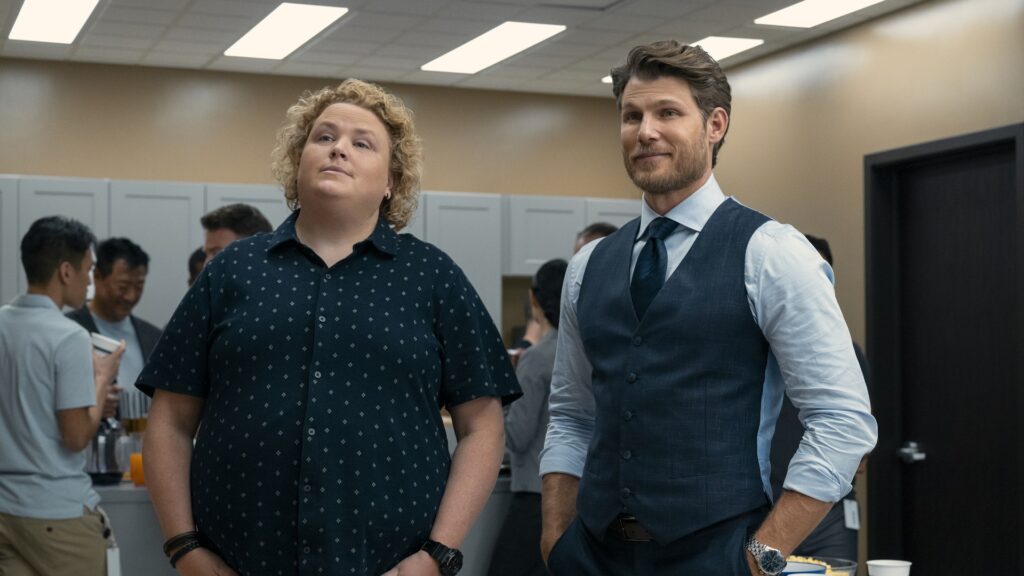 Ruth et Aldon, les petits comiques de service // Source : Christos Kalohoridis/Netflix Ruth et Aldon, les petits comiques de service // Source : Christos Kalohoridis/Netflix