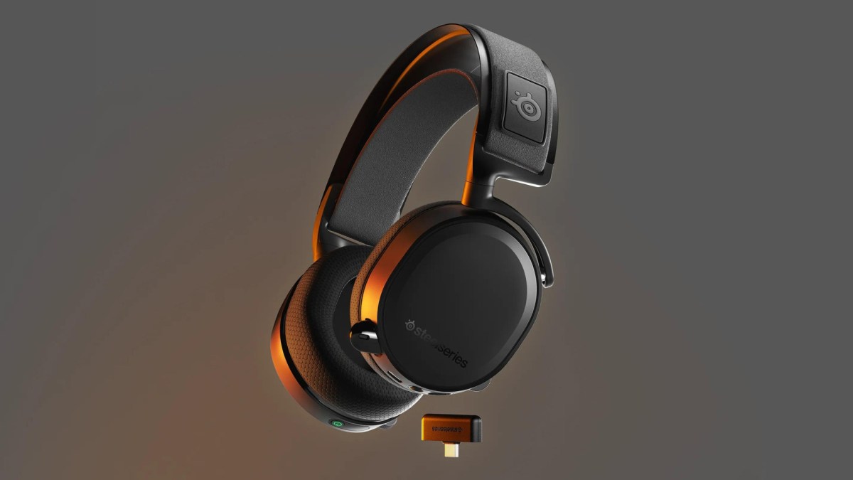 SteelSeries Arctis 7+ // Source : SteelSeries SteelSeries Arctis 7+ // Source : SteelSeries