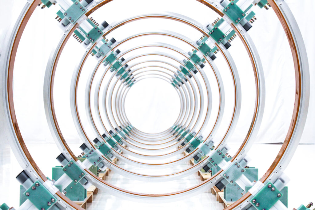 Des anneaux électromagnétiques destinés au septième prototype de réacteur à fusion nucléaire d’Helion. // Source : Helion (Business Wire) Des anneaux électromagnétiques destinés au septième prototype de réacteur à fusion nucléaire d’Helion. // Source : Helion (Business Wire)