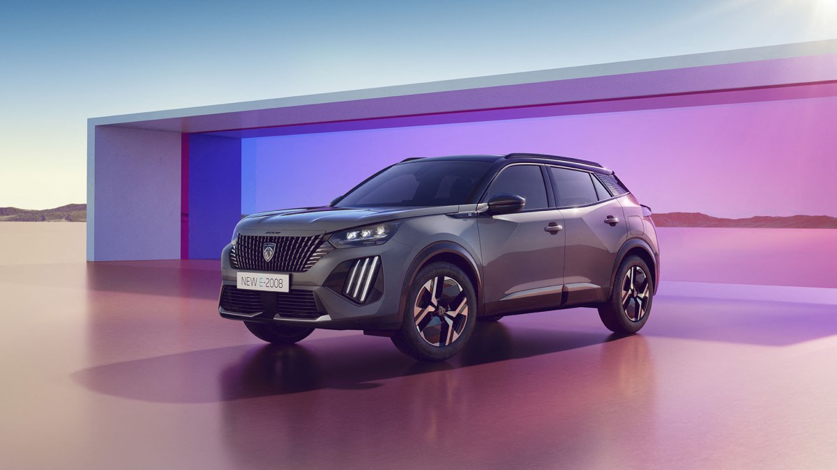 Peugeot e-2008 2023 // Source : Peugeot Peugeot e-2008 2023 // Source : Peugeot