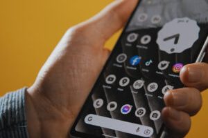 Le Google Pixel 7a. // Source : Thomas Ancelle / Numerama